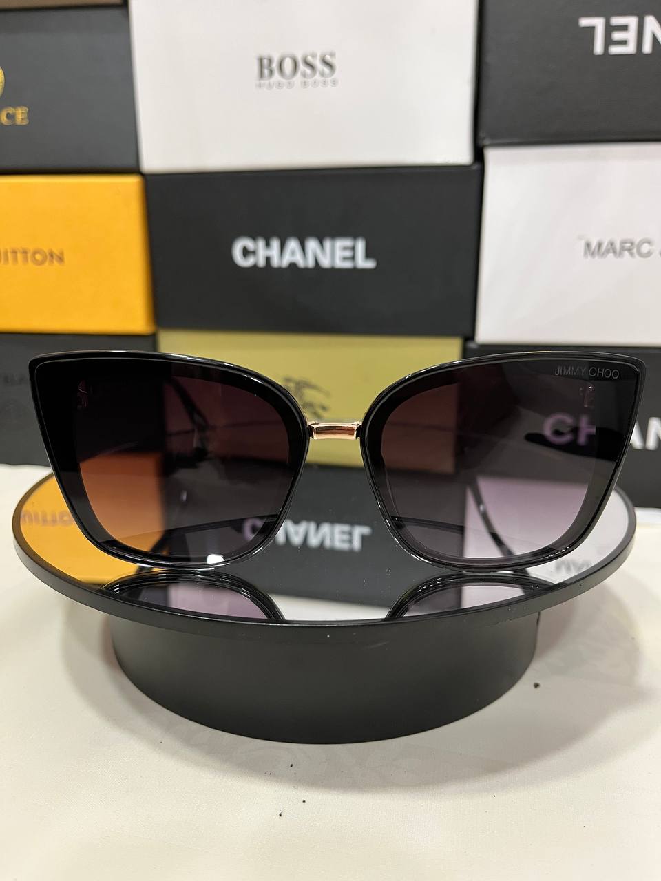 jimmy choo oeil de chat  2025